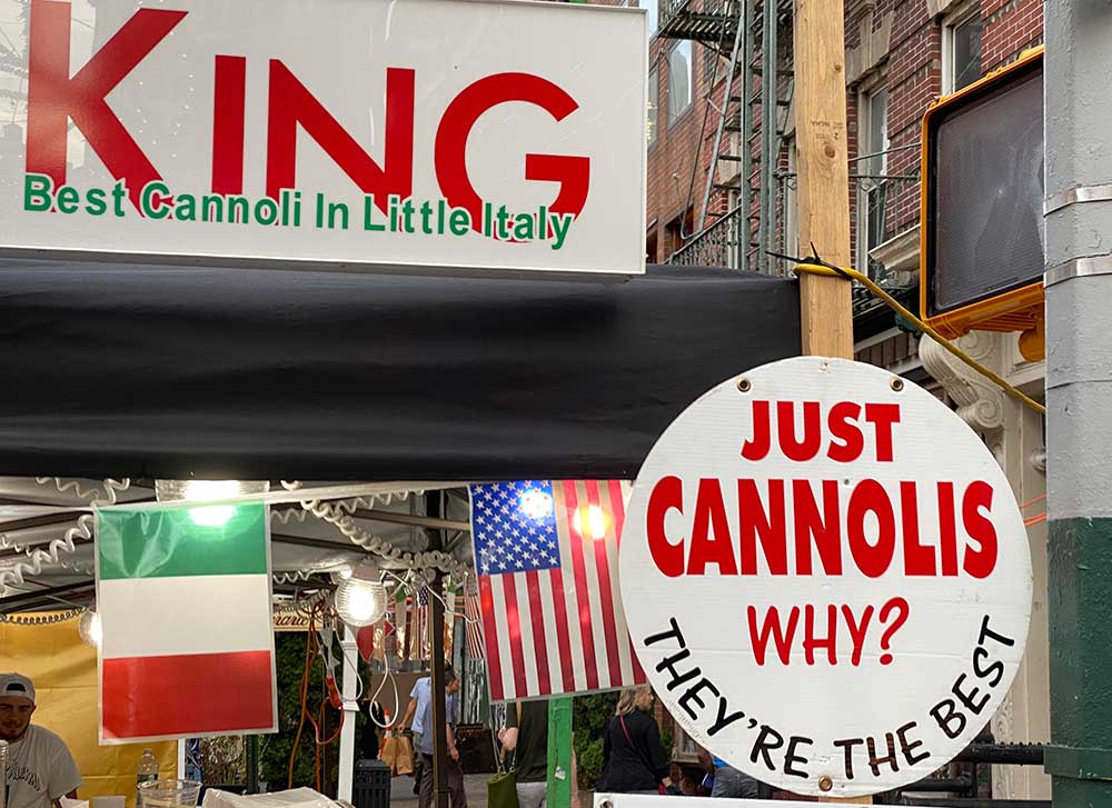 Cannoli king Just Cannolis: Why? They're the best