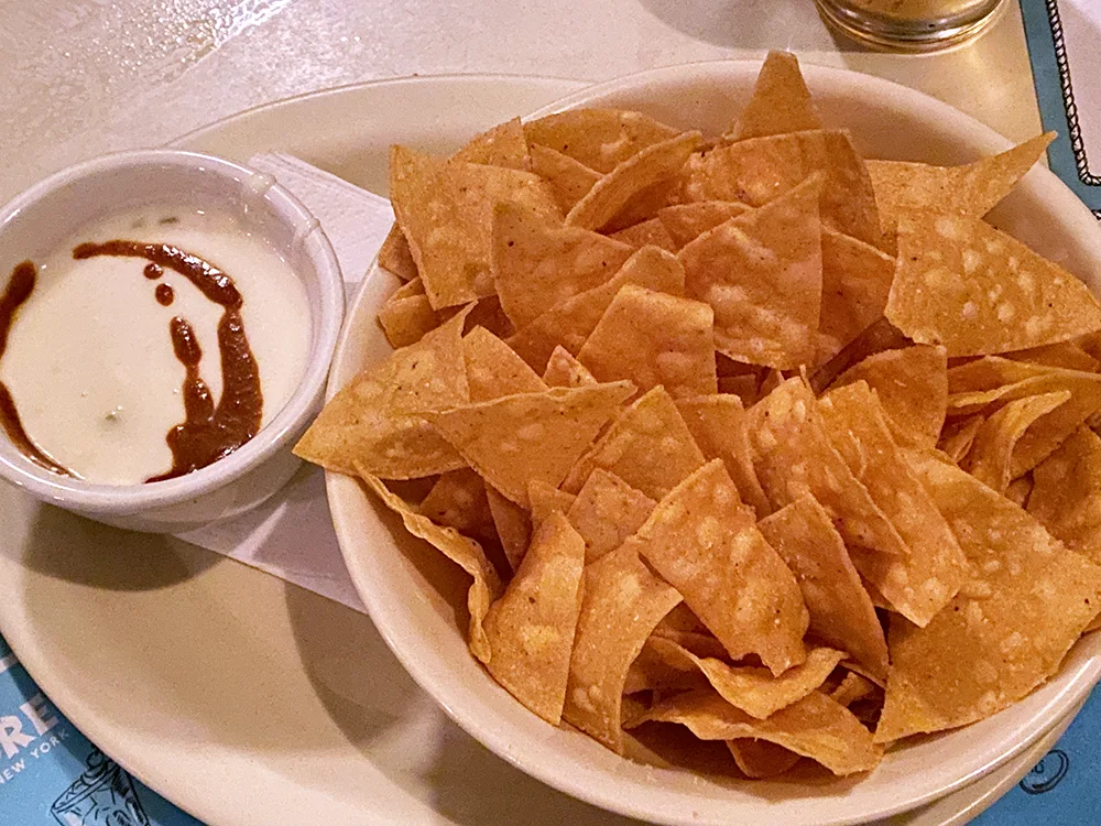 Chips with queso